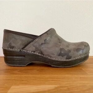 Dansko Professional Camo Leather Clog